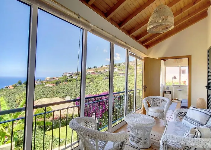 Bohome Nest By Lovelystay Arco da Calheta (Madeira)