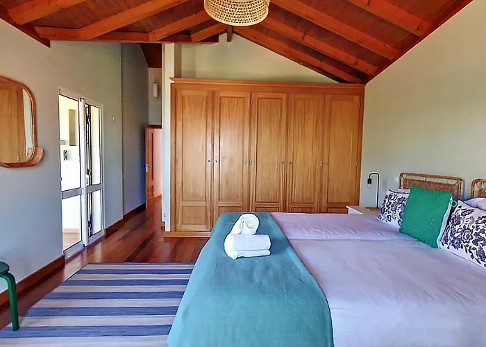 Feriehus Bohome Nest By Lovelystay Arco da Calheta (Madeira)