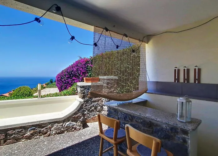 Bohome Nest By Lovelystay * Arco da Calheta (Madeira)