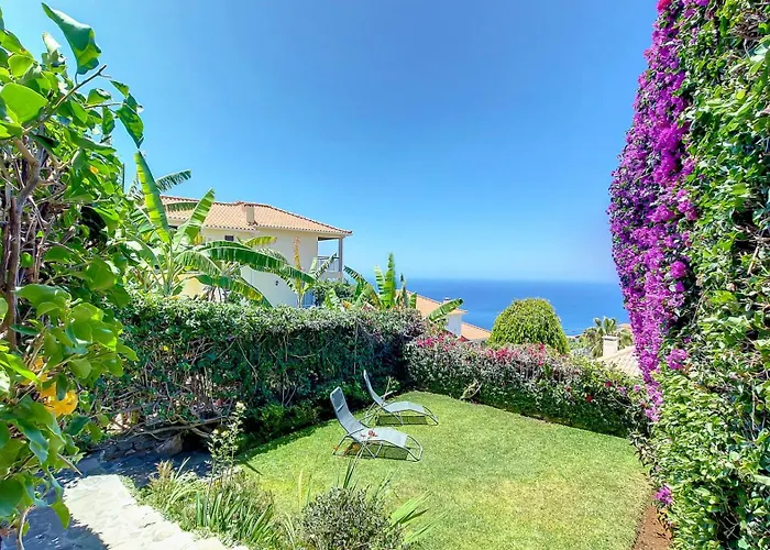 Bohome Nest By Lovelystay Arco da Calheta (Madeira)